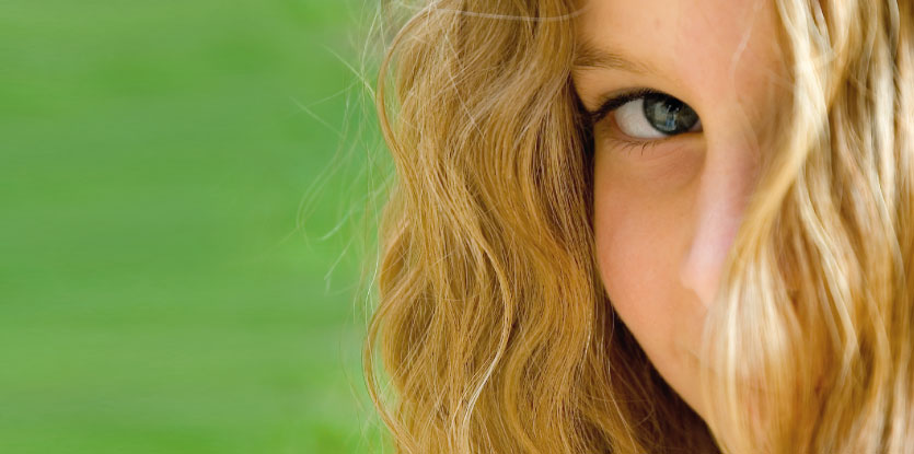 papercenter-decadry-girl